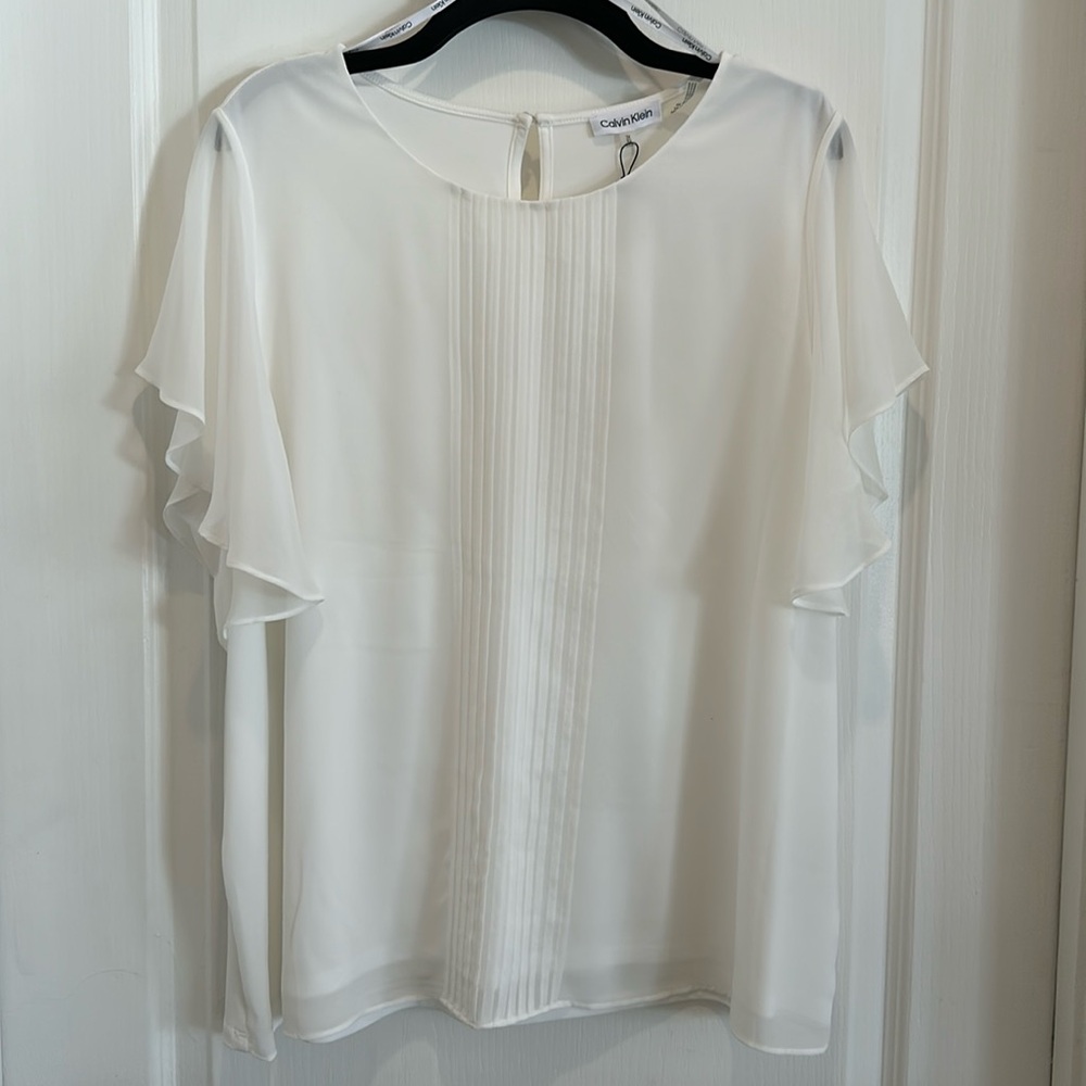 NWT Off white pleated front short sleeve blouse size 1X